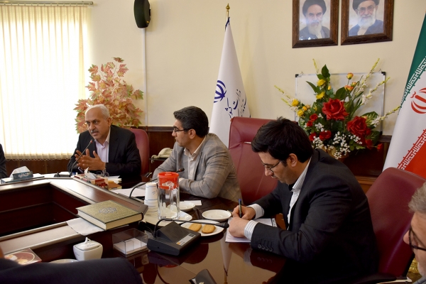 گزارش تصویری چهل و نهمین نشست شورای گفتگوی دولت و بخش خصوصی استان کرمانشاه
